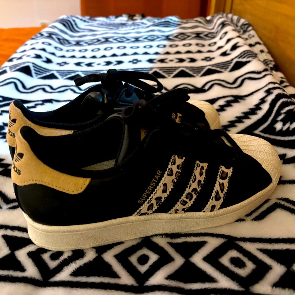 Leopard adidas US size 7 worn once perfect condition!! MAKE AN OFFER!